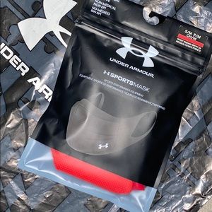 Under Armour Mask